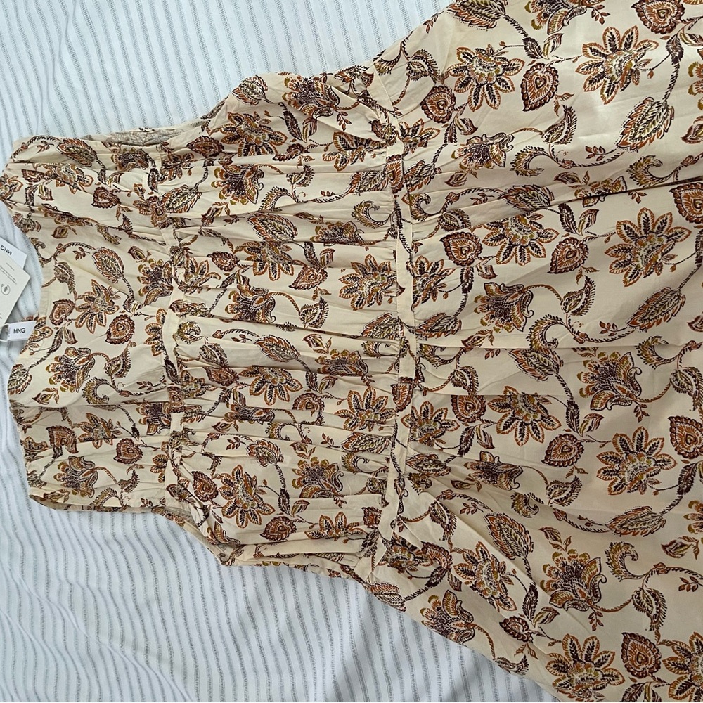 Mango summer top - Picture 3 of 3